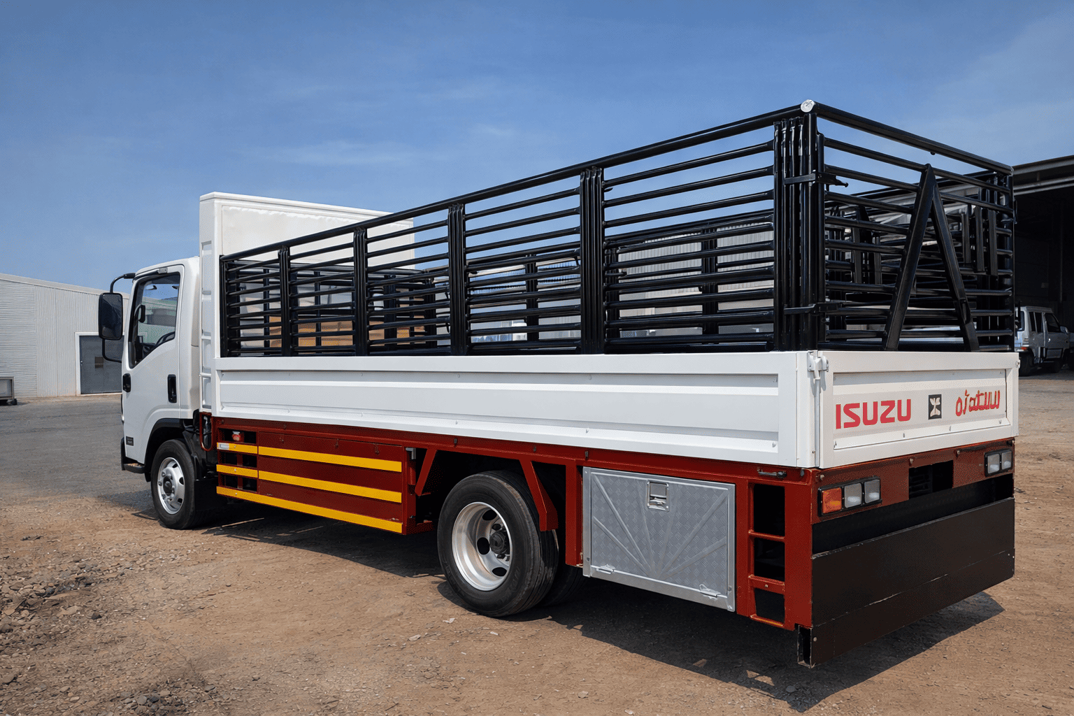 تأجير دينا نقل عفش بالرياض.